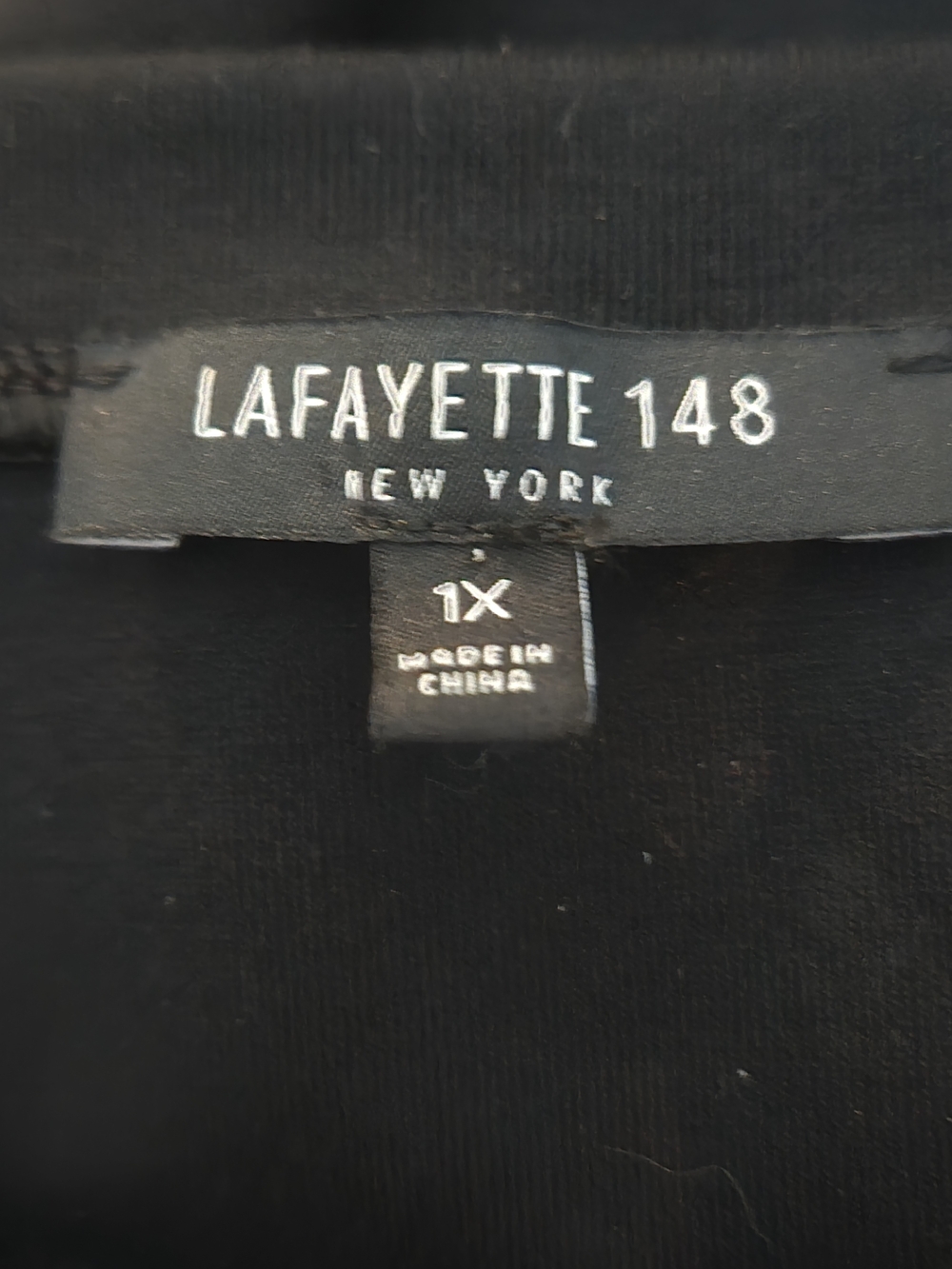 Lafayette 148 New York Black Scoopneck Sleeveless Tank 1X - Picture 3 of 4